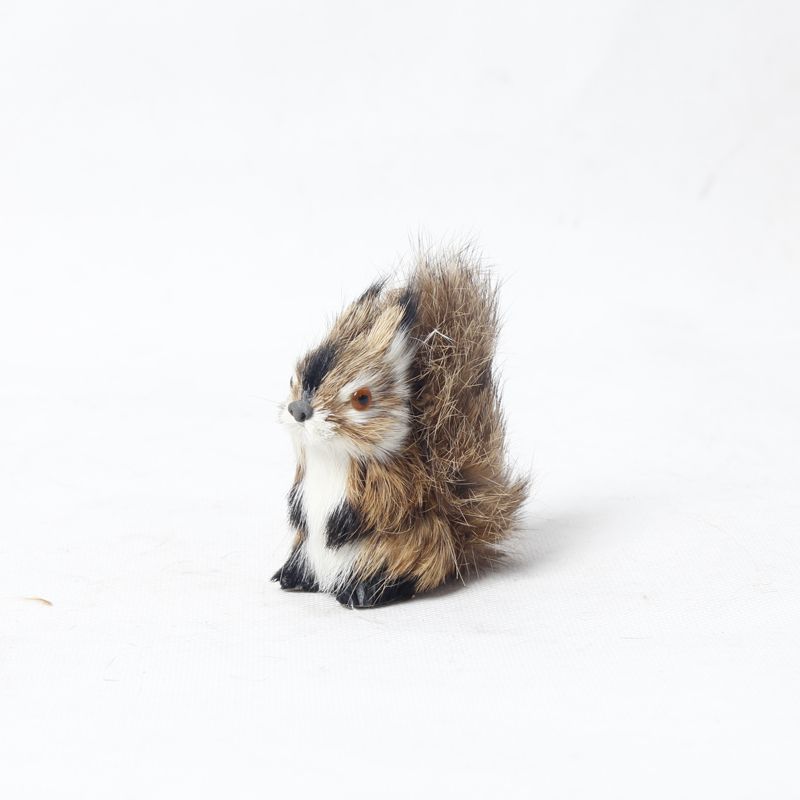 PRODUCTSsquirrel plush toysHEZE HENGFANG LEATHER & FUR CRAFT CO., LTD