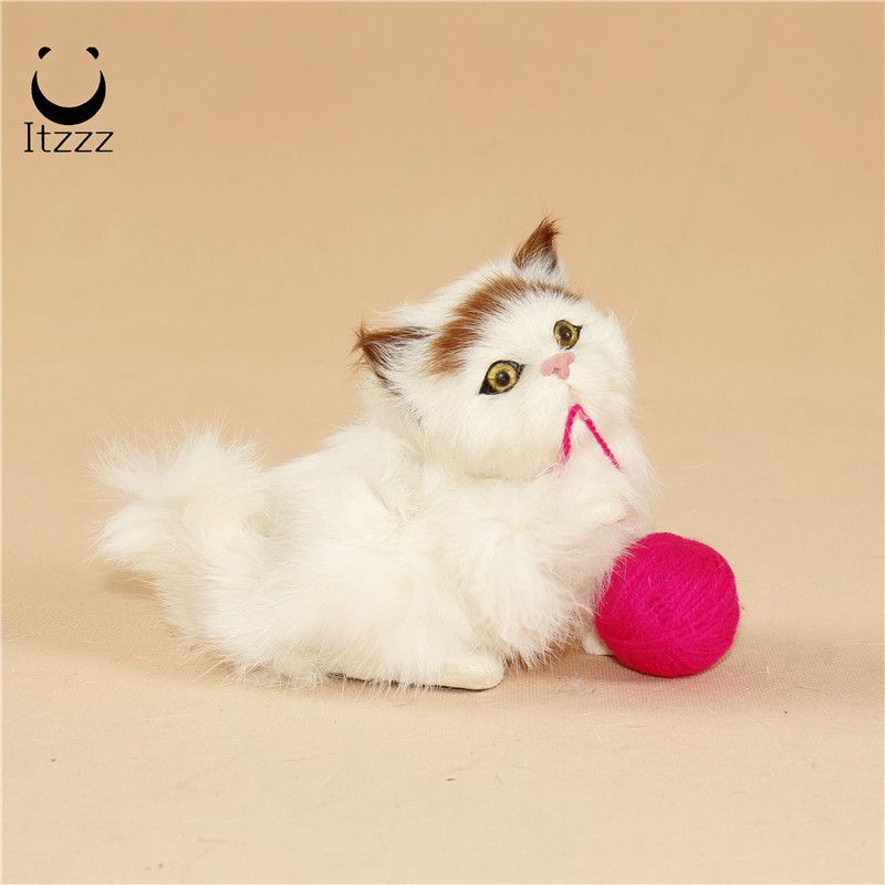 PRODUCTSSimulation cat animal ornaments model specimens leather hair cute kitten doll soft decorations photography propsHEZE HENGFANG LEATHER & FUR CRAFT CO., LTD